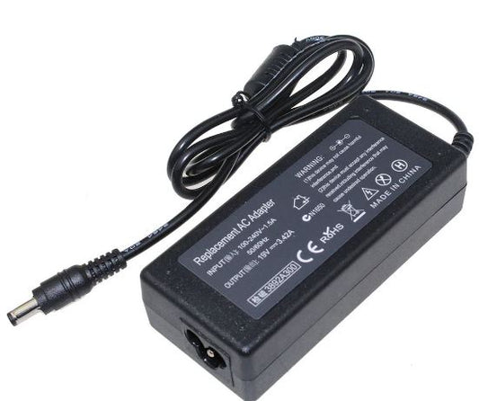 LAPTOP CHARGER TOSHIBA19V3.42A5.5*2.5